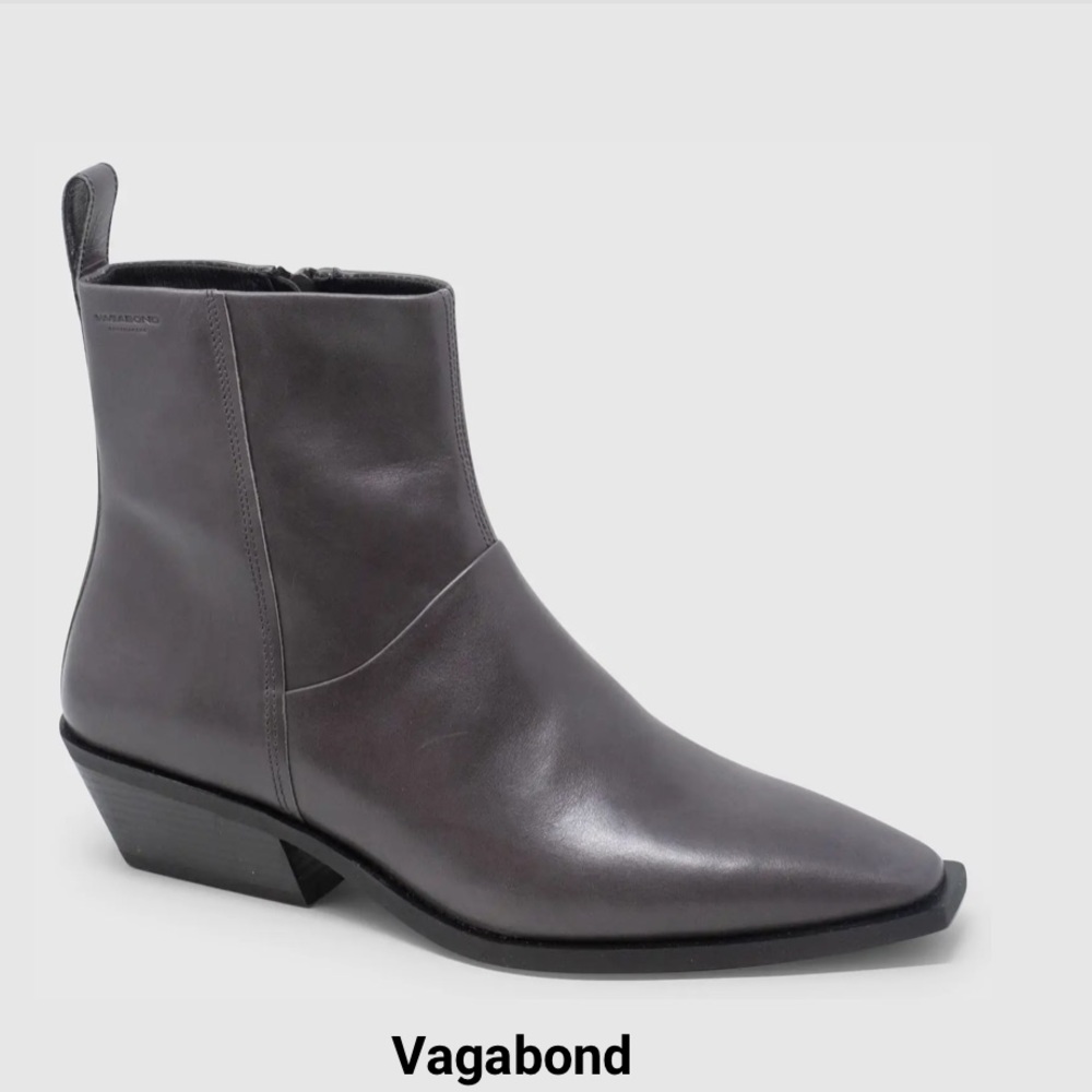 VEGABOND Ally Leather Booties - Grey